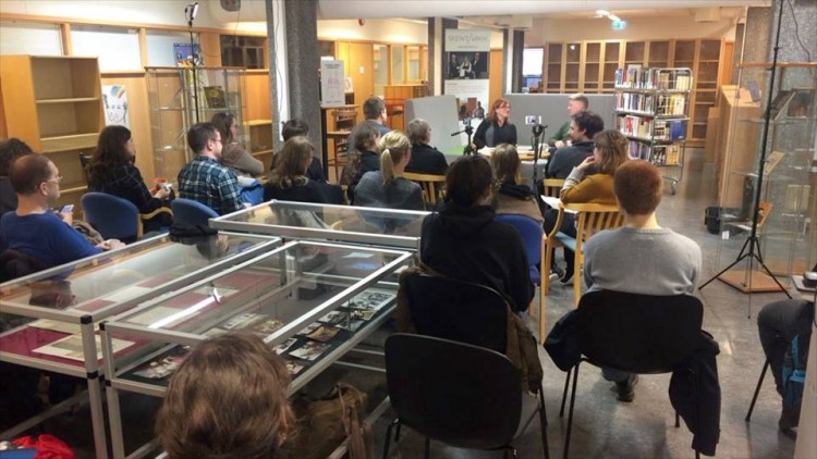 Godt besøkt lunsj med Tone Hellesund på Kvinnedagen 8. mars. Godt besøkt lunsj med Tone Hellesund på Kvinnedagen 8. mars.