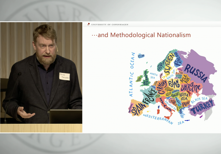 Peter Edelberg under sitt innlegg på konferansen "Queering Nordic Borders".